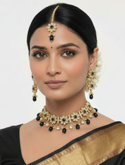 Noor Black Floral Stone Choker Set