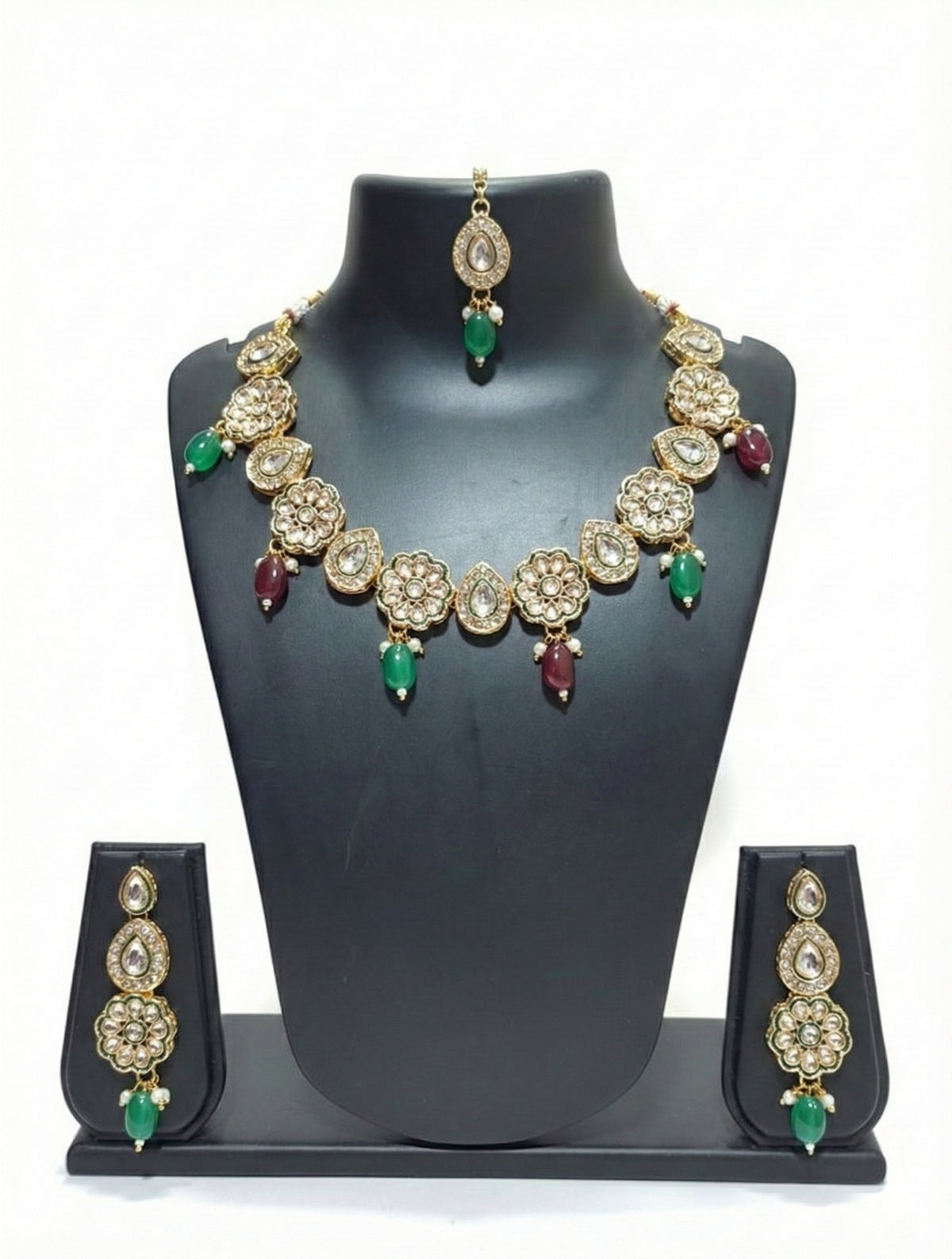 Emerald Royale Kundan Stone Jewellery Set