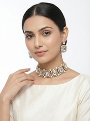 Ivora Crystal Pearl Choker Set